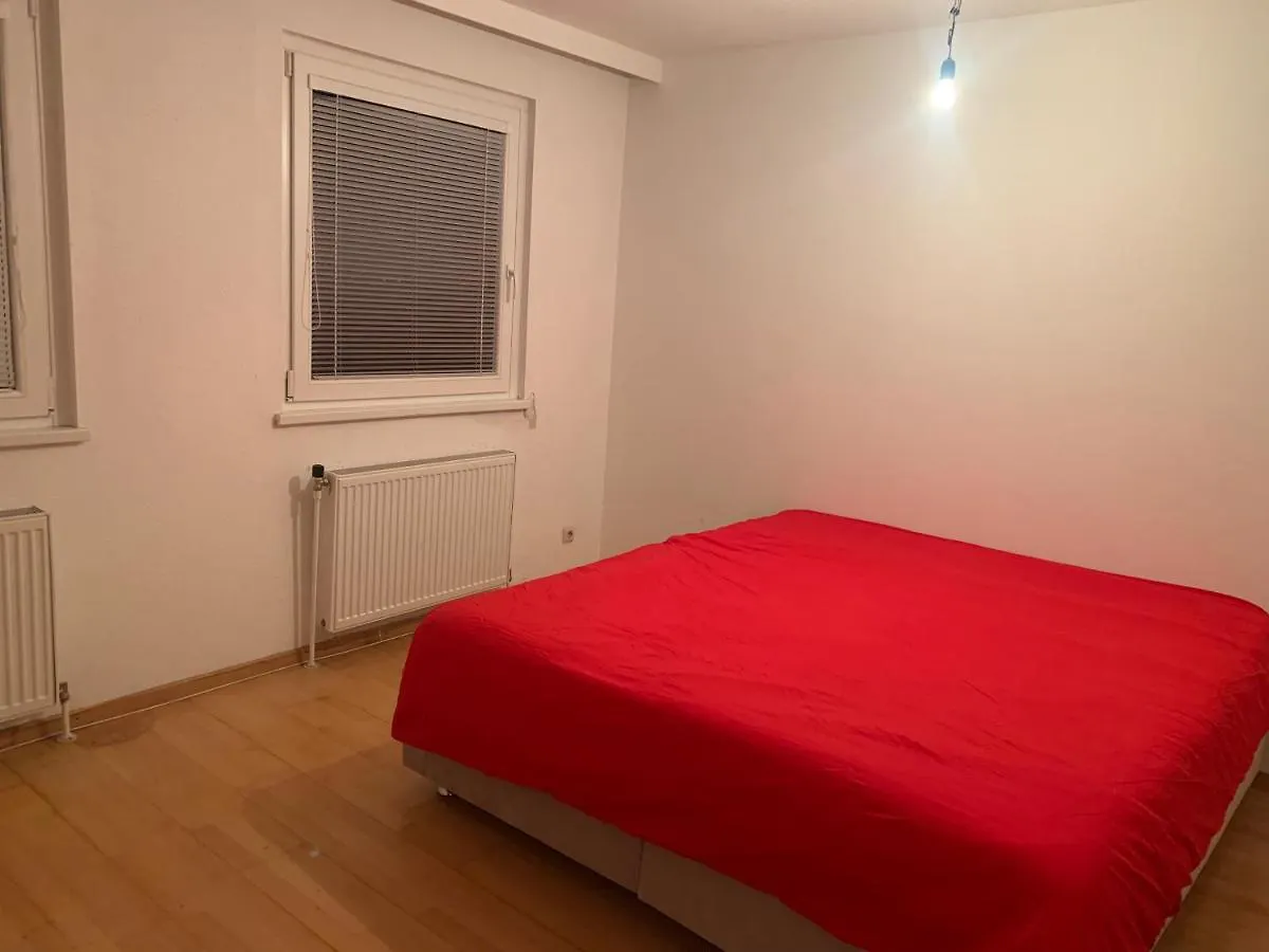 Sehr Schone Zimmer 1 In Wien Favoriten Austria