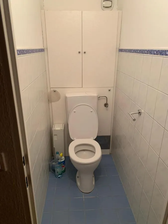 Sehr Schone Zimmer 1 In Wien Favoriten 0*, Vienna Austria