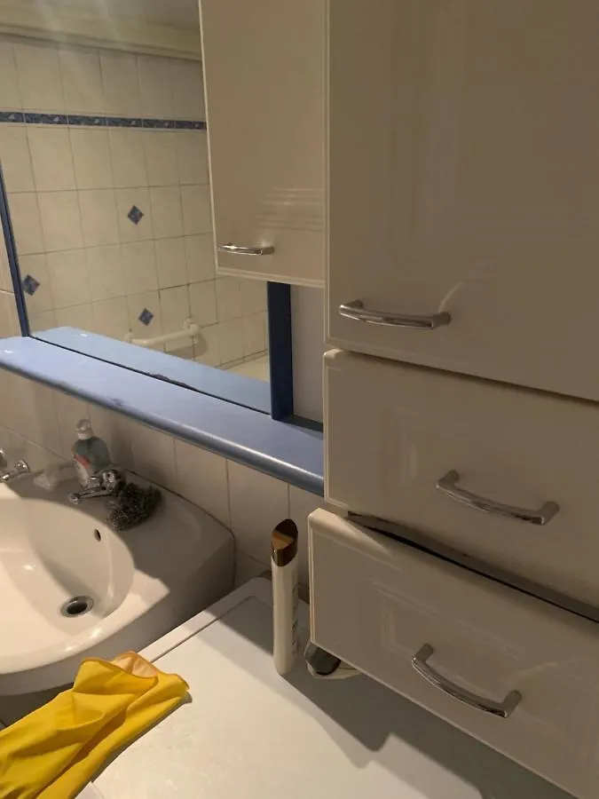 Sehr Schone Zimmer 1 In Wien Favoriten